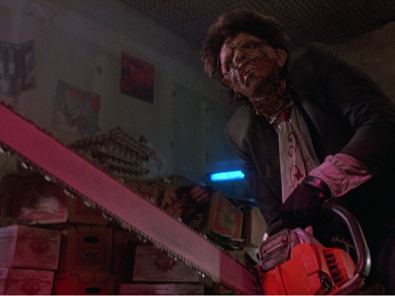 The Texas Chainsaw Massacre 2 (1986) - FILMGAZM